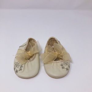 Mamas and Papas Cream and Black Flower Shoes
